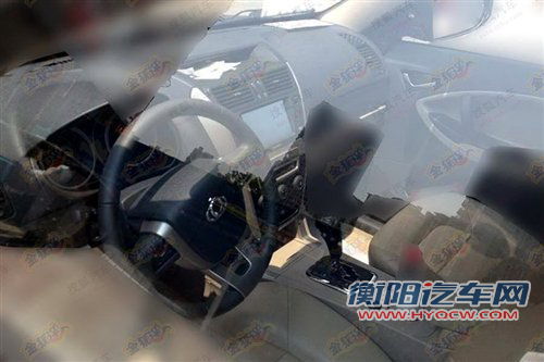 上市在即 全球鹰GX7 6AT版谍照曝光 汽车之家