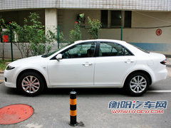 一汽马自达  MAZDA6 2.0 AT 车辆左正侧视角