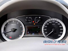 日系家用车比拼 全新轩逸对比卡罗拉