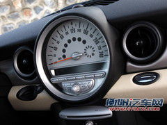 张扬个性多选择 三款高端精品小车推荐