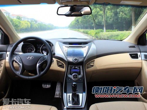 强强之争 现代朗动静态对比大众新朗逸