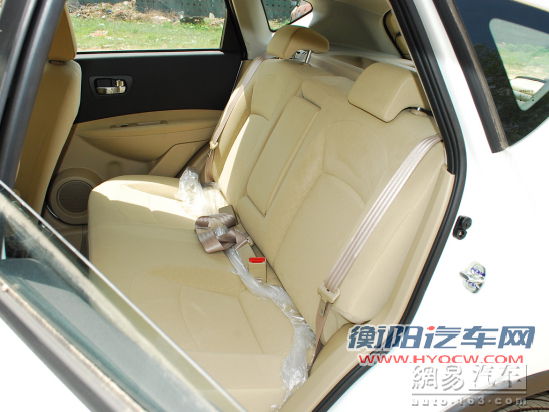 日产逍客 2012款 2.0CVT两驱 火(XL)