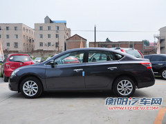 日系家用车比拼 全新轩逸对比卡罗拉