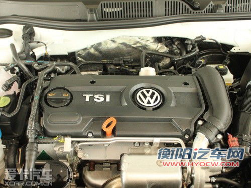 强强之争 现代朗动静态对比大众新朗逸