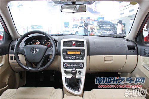 8万元自主实惠大两厢导购 拉得多跑得快