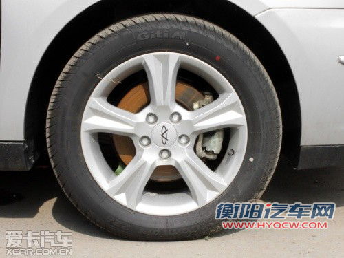 自主两厢标杆之争 启辰R50对比奇瑞A3