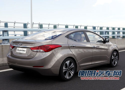 2012款北京现代朗动