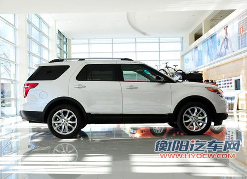 2011款福特Explorer探索者