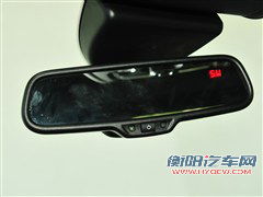 奥迪 一汽奥迪 奥迪a4l 2013款 40 tfsi quattro运动型