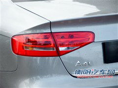 奥迪 一汽奥迪 奥迪a4l 2013款 30 tfsi 自动舒适型 奥迪 一汽奥迪 奥迪a4l 2013款 30 tfsi 自动舒适型