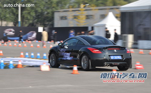 不再孤单 体验标致RCZ/308CC及THP涡轮增压