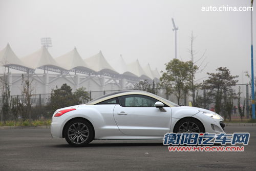 不再孤单 体验标致RCZ/308CC及THP涡轮增压