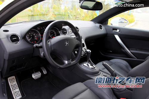 不再孤单 体验标致RCZ/308CC及THP涡轮增压