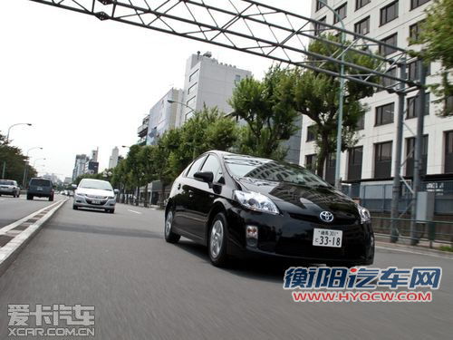 普锐斯对比Insight