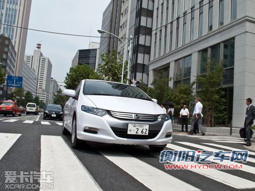 普锐斯对比Insight