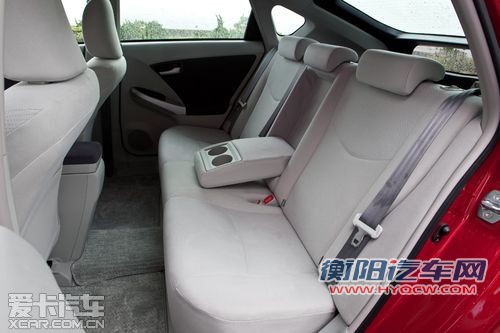 普锐斯对比Insight