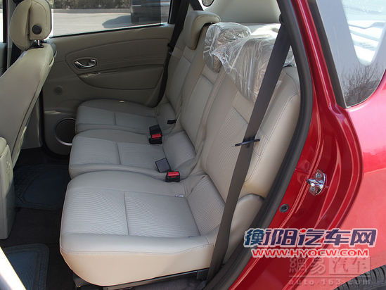 风景2011款2.0 CVT舒适版