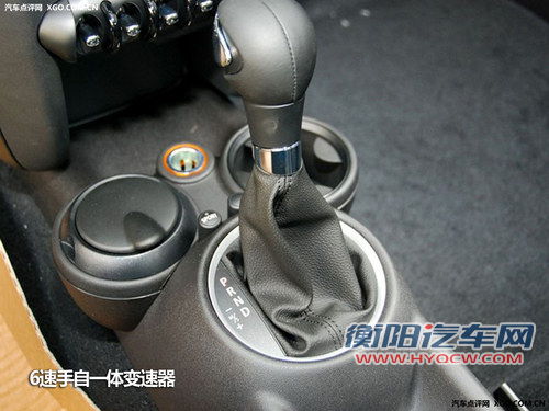 两个人的圣诞节 3款个性小车祝你玩尽兴 两个人的圣诞节 3款个性小车祝你玩尽兴