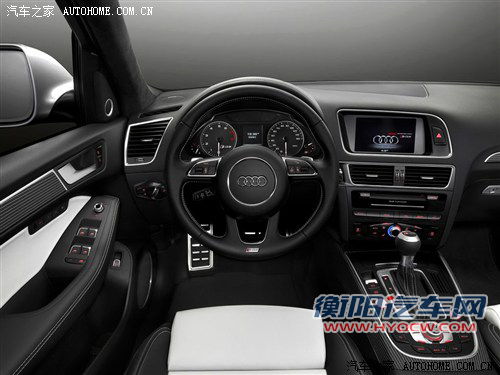 奥迪奥迪(进口)奥迪sq52014款 3.0tfsi 基本型