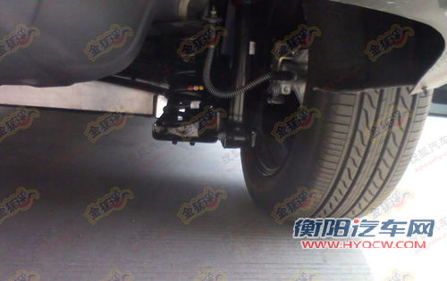 比亚迪戴姆勒新车DENZA内饰首曝