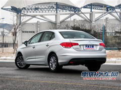 雪铁龙东风雪铁龙雪铁龙C4L2013款 1.6L 手动劲智版