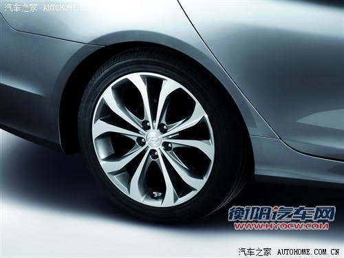 现代北京现代索纳塔八2013款 2.4L 周年纪念版