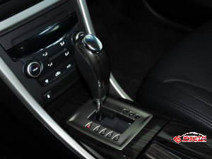 荣威上汽集团荣威5502012款 550 1.8L 自动超值版
