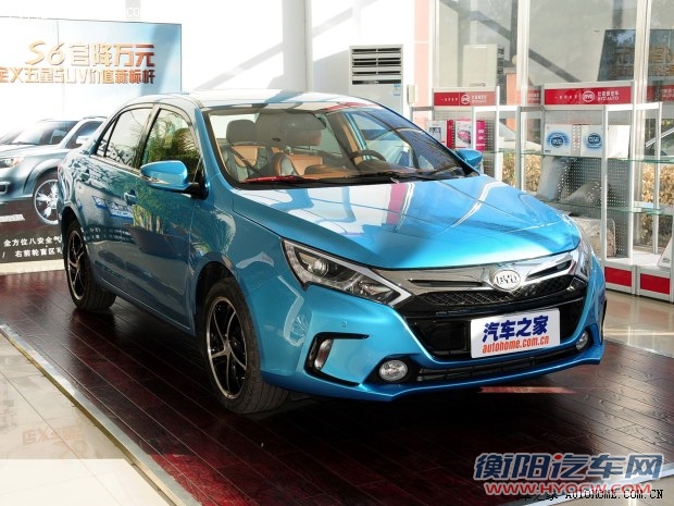 比亚迪比亚迪秦2014款 旗舰型