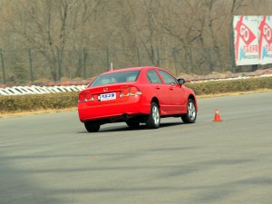 思铭东风本田思铭2012款 1.8L 自动