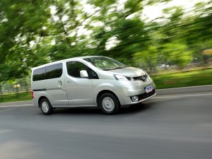 日产郑州日产日产NV2002013款 1.6L 尊贵型 国V