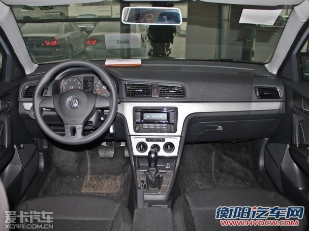 上海大众2013款朗逸