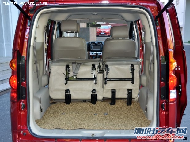广汽吉奥广汽吉奥星朗2013款 1.5L 七座至尊型