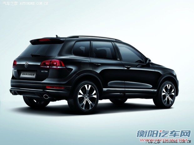 大众大众(进口)途锐2014款 3.0TSI V6 黑色探险者
