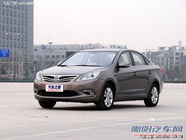 长安长安汽车逸动2014款 1.6L 手动尊贵型 京V