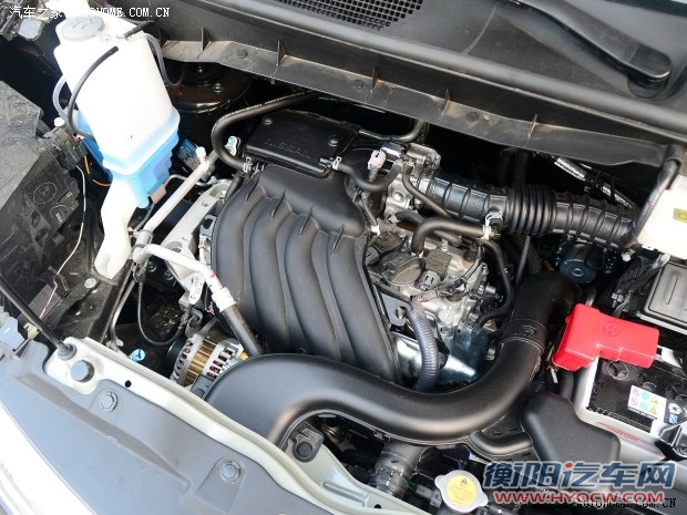 日产郑州日产日产NV2002014款 1.6L CVT尊贵型