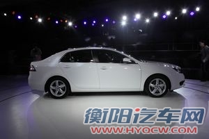 2014款奔腾B90上市实拍