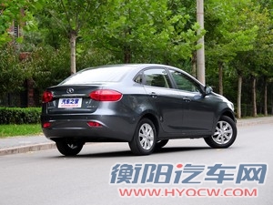 江淮江淮汽车和悦A302013款 1.5L 手动舒适型