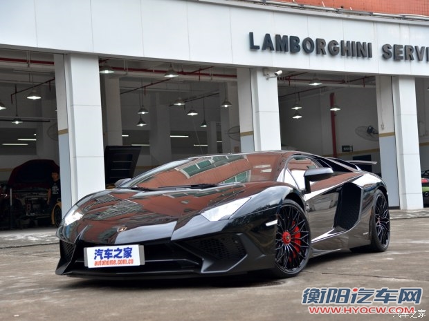 兰博基尼 Aventador 2015款 LP 750-4 Superveloce