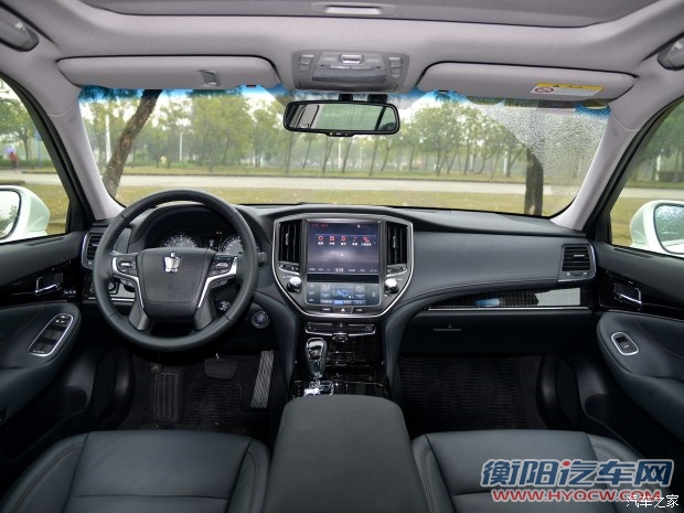 一汽丰田 皇冠 2015款 2.5L 尊享版