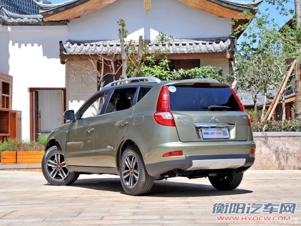 吉利汽车 吉利GX7 2015款 运动版 2.0L 自动尊贵型 吉利汽车 吉利GX7 2015款 运动版 2.0L 自动尊贵型