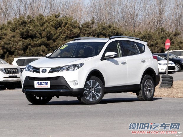 一汽丰田 一汽丰田RAV4 2015款 2.5L 自动四驱豪华版